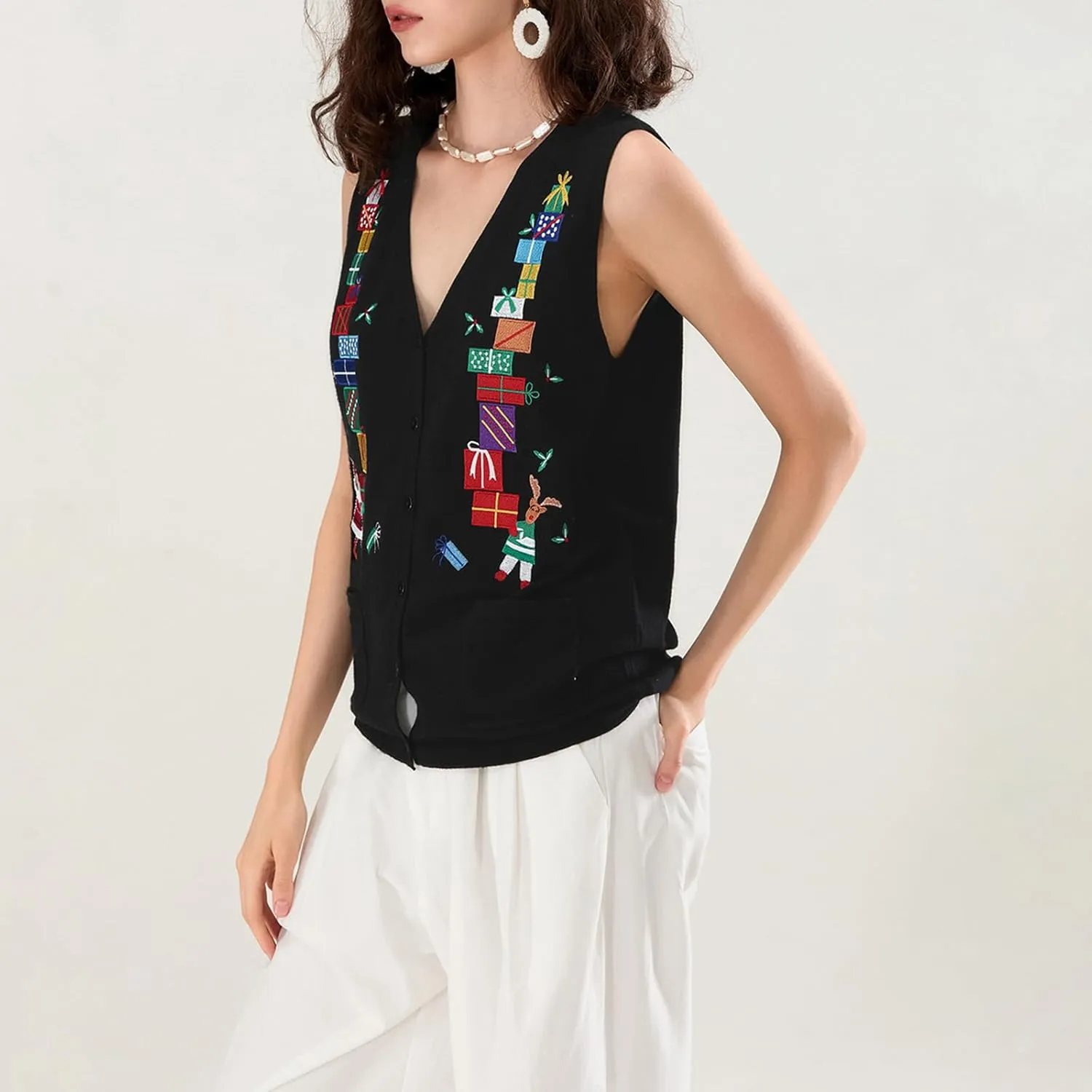 Christmas Vest for Women Reindeer Santa Snowman Embroidery Sweater Sleeveless Ugly Xmas Knit Tank Top