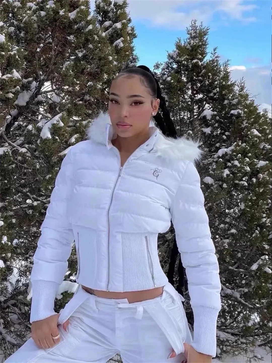 Women Short Coat Cotton-Padded Jacket With Disassembled Hat Warm Down Jacket With Hooded Slim