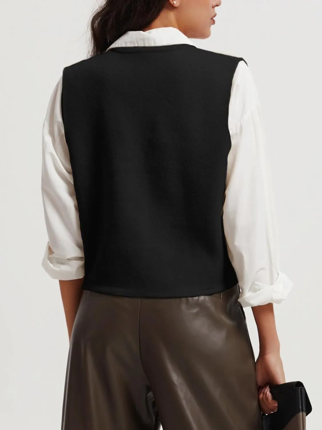 Wowcarbazole Women's Cropped Sweater Vest Sleeveless V Neck Button Down Casual Knit Cardigan Vest Trendy Knitted Tank Tops