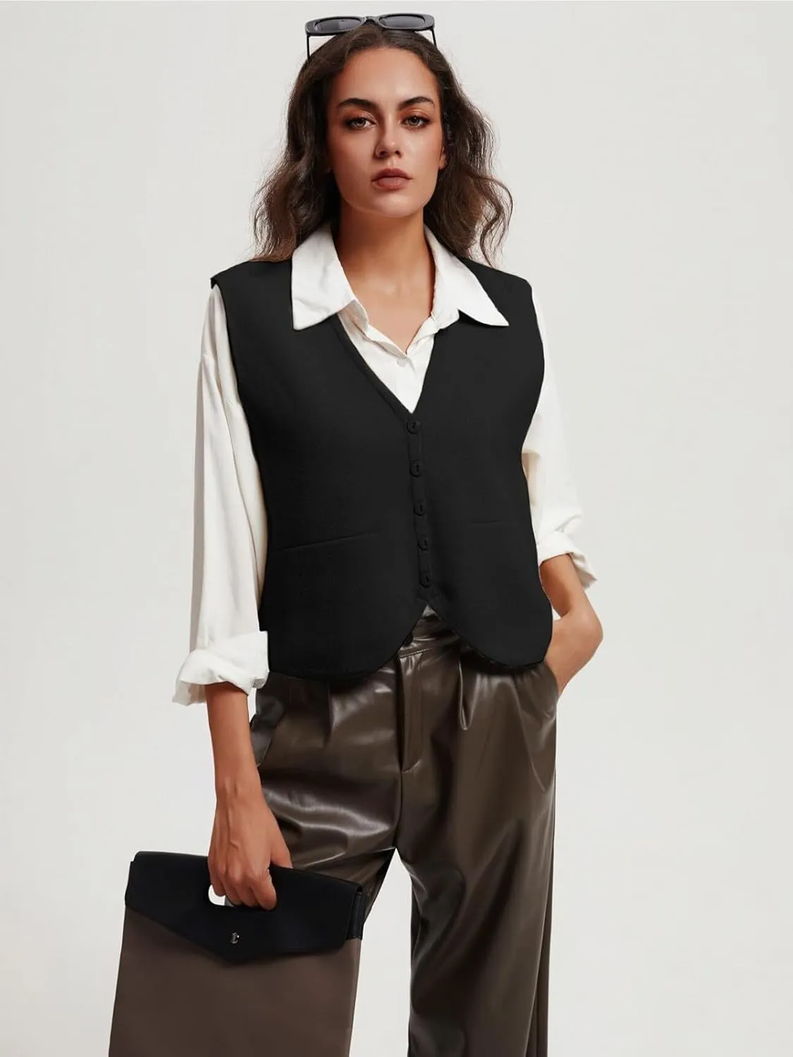 Wowcarbazole Women's Cropped Sweater Vest Sleeveless V Neck Button Down Casual Knit Cardigan Vest Trendy Knitted Tank Tops